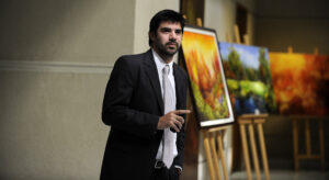 Joaquín Lavín Jr. apoya el matrimonio igualitario y la adopción de parte de familias homoparentales