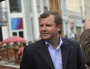 Caso SQM: Fiscalía formalizará a diputado Trisotti junto con otras 24 personas