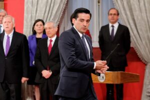 Rodrigo Peñailillo contradice a Martelli y Arenas y descarta haber recomendado nombres para AyN