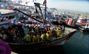 Un gran paso: trabajadores finalizan negociación colectiva y sueldos pasarán de 300 mil a un millón