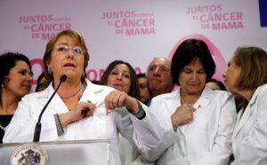 Amplitud y construcción de sólo 10 hospitales: 