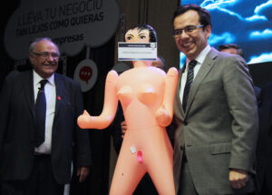 Ñuñoa descarta sanciones a funcionario tras protesta del Movilh: 