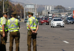 Indignante: tres Carabineros fueron despedidos tras burlarse de hombre discapacitado