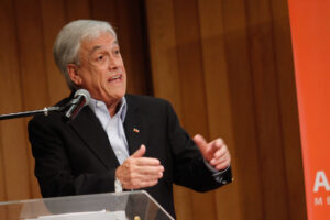 La mejor broma de Sebastián Piñera en redes sociales fue copiada de otra cuenta y todos se dieron cuenta