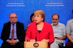 Presidenta Bachelet y atentado contra Oscar Landerretche: 