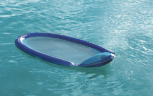 Se le acabó la fiesta al edificio de Ñuñoa que prohibía usar la piscina a asesoras del hogar