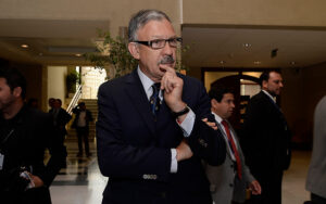 Suspenden licencia de diputado presidente de la comisión de Transporte tras 12 infracciones de tránsito