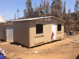 FOTOS | TECHO entrega las primeras viviendas de emergencia para damnificados de Hualañé y Paredones
