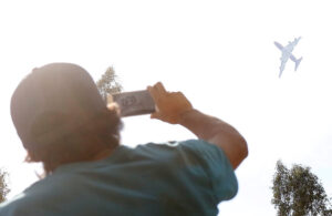 VIDEO | Registran el increíble paso del SuperTanker por Concepción