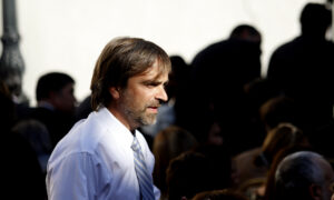 Luciano Cruz-Coke no vuelve a la tele: evalúa presentarse como candidato a diputado