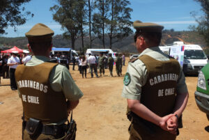 Más de 30 efectivos de Carabineros fueron expulsados en 2016 por consumo de drogas