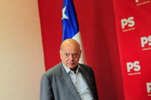 Insulza repasa a Piñera por su citación a declarar como imputado por Bancard: 