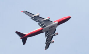 La voltereta definitiva: Interior confirma que el SuperTanker estará disponible en caso de emergencia