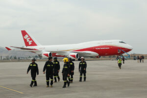 ¿El regreso del SuperTanker? Conaf evalúa su uso en próximas temporadas