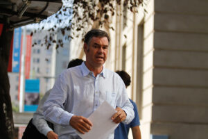 Ossandón: “¿Será que Conaf no quería al Supertanker para apagar incendios porque no era tan rentable?”