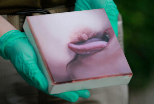 Obra robada del Museo de Bellas Artes fue encontrada en el bolso de un indigente: intentó venderla