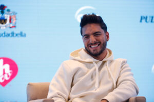 Amar a Maluma y tu falta de reflexión