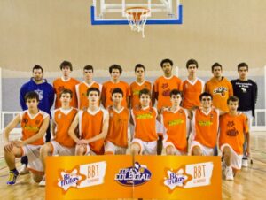 Colegio saca aplausos con 