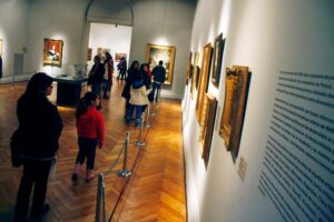 Artista José Pedro Godoy sufrió el robo de una de sus obras desde el Museo de Bellas Artes