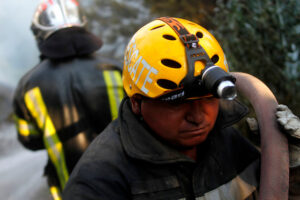 VIDEO | Bomberos registró la ejemplar actitud 