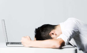 Estudio revela que 33% de las empresas implementa horario especial de verano