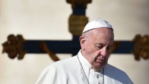 Papa Francisco pedirá perdón personalmente a víctimas de Fernando Karadima