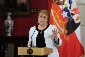 Justicia admite recurso contra Presidenta Bachelet por indultos a reos de Punta Peuco