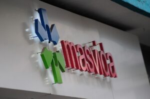 Masvida envía comunicado a sus clientes donde reconoce “diversos incumplimientos”