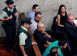 Las conversaciones en WhastApp de carabineros vinculados a fraude para mentir en declaración judicial