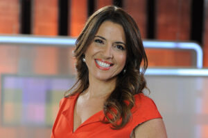 Polémica por carritos de comida: Monse Álvarez da clase express de "Comercio Justo" al alcalde de Santiago