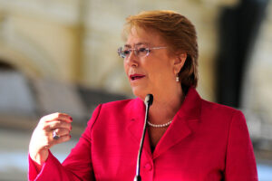 Presidenta Bachelet alza la voz por compra de terrenos cercanos a Dominga