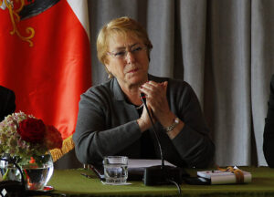 Primera gira internacional de Bachelet en este año: Haití, Suiza y Portugal