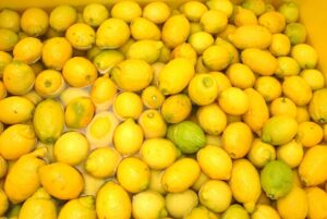 Ciudadanos peruanos no compraron limones durante 3 días y lograron bajar los precios un 70%