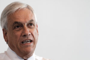 Piñera busca impugnar ampliación de querella de Gutiérrez por presunto vínculo con Minera Dominga