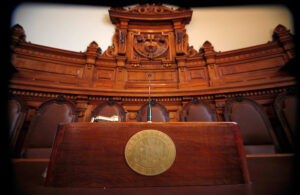 Nadie se salva: Corte Suprema denuncia fraude de 700 millones en Juzgado Civil de Puente Alto