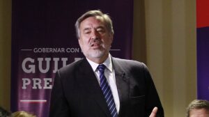 Garretón desmiente frase de libro-entrevista de Guillier en la que “fustigaba” a empresarios