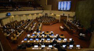 Cámara inhabilita a tres diputados en investigación sobre Masvida por vínculos personales