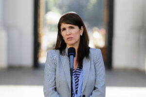 Gobierno anuncia envío de proyecto que permitirá elección de nuevos gobernadores regionales