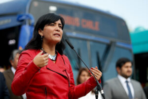 Gobierno anuncia dura e impensada medida para reducir evasores del Transantiago