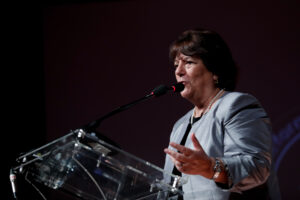 Delpiano critica a los opositores de la Reforma: 