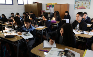 PISA: Bienestar Escolar impacta en la satisfacción de los estudiantes de Chile con su vida