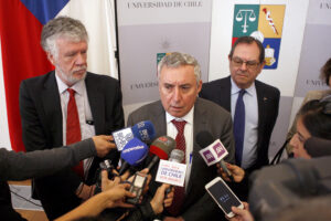 Rector Vivaldi llama a gobiernos latinoamericanos a 