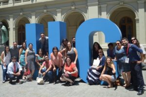 English UC lanza programa gratuito de inglés para alumnos de educación técnico profesional