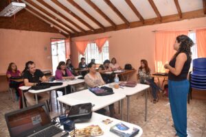 Capacitan a habitantes de Concón como guías turísticos de la zona