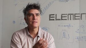 Arquitecto Alejandro Aravena gana el premio Gotemburgo de desarrollo sostenible