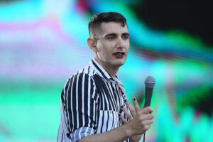 El pop político de Álex Anwandter conquistó Lollapalooza
