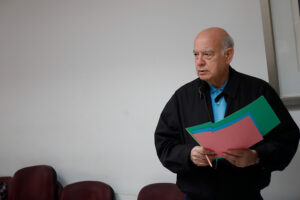 José Miguel Insulza ratifica el fin de su candidatura presidencial tras decisión del PS de no realizar consulta ciudadana