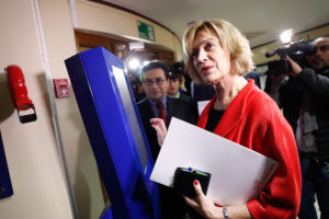 Detectan foco de mosca de la fruta en Providencia