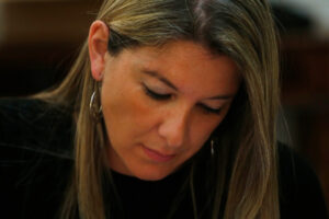 Como pocas veces, diputada Marcela Sabat le para los carros públicamente a Ossandón