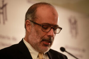 Ministro Valdés y pensiones: 